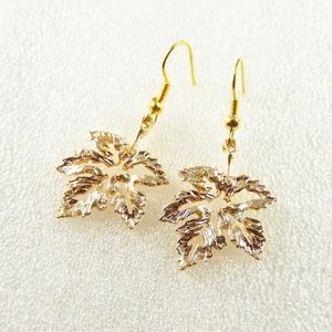 Canada Maple Leaf earrings, Drop earrings